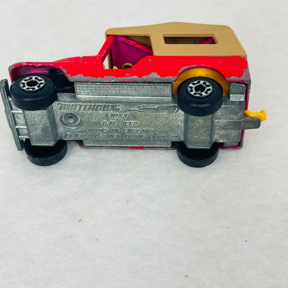 Vintage Matchbox Superfast No 53 CJ-6 Jeep Red Tan Canopy Lesney England 1977
